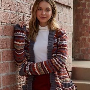 BB Dakota NWT striped cardigan